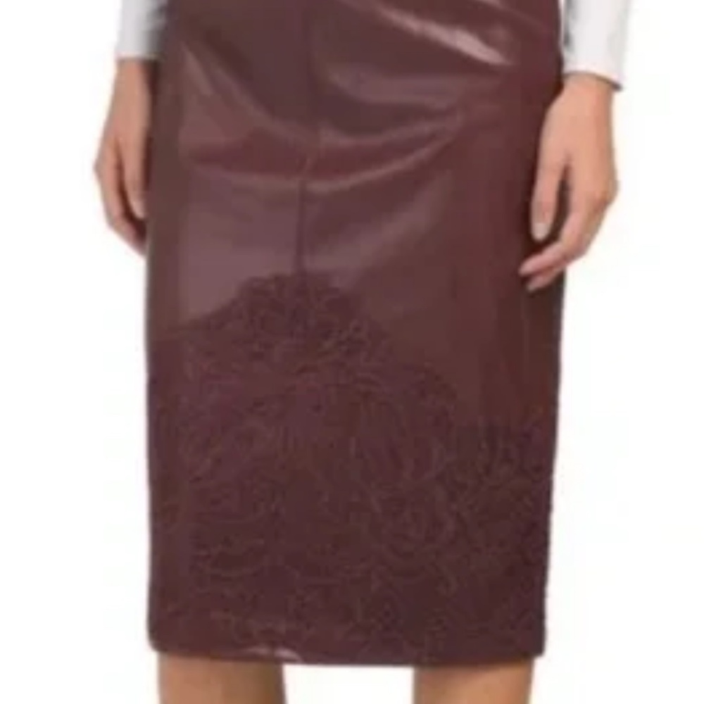 Elie Tahari Faux Leather & Lace Appliqué Pencil Skirt